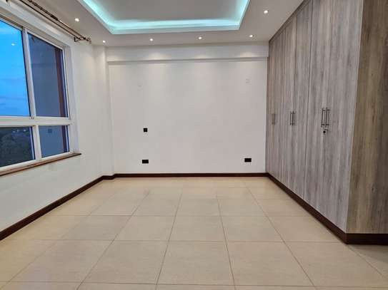 5 Bed Apartment with En Suite at General Mathenge image 16