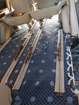 Car floor wrapping image 3