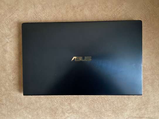 Asus Zenbook 14 10th Gen with touchscreen image 2