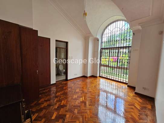 4 Bed House with En Suite in Kitisuru image 8