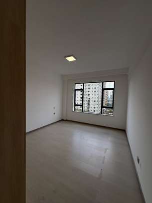4 Bed Apartment with En Suite at Oledume Road image 6