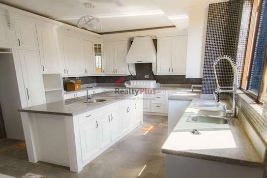 4 Bed Townhouse with En Suite in Kahawa Sukari image 34