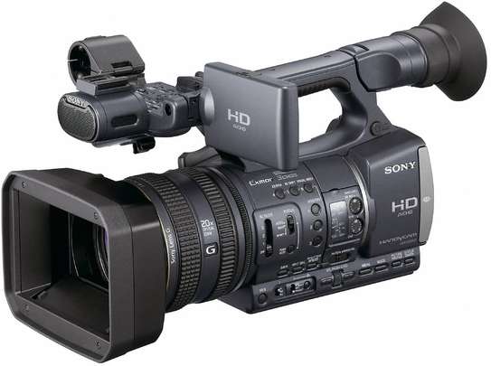 Sony HDR-AX2000 Handycam camcorder image 1