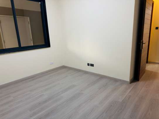 2 Bed Apartment with En Suite at Rhapta Road image 9