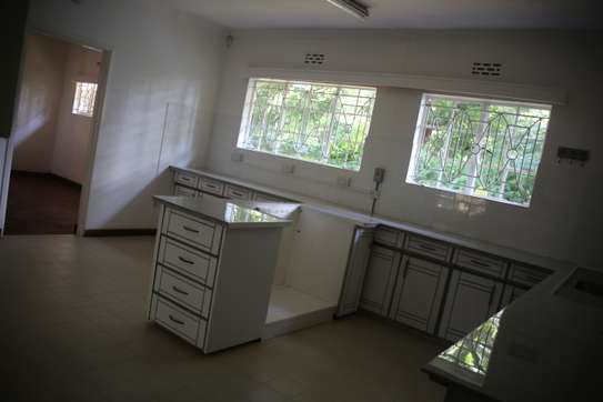 3 Bed House with Garden in Kitisuru image 1