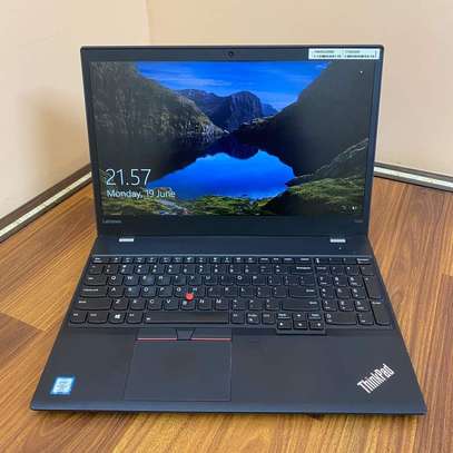 Lenovo ThinkPad  T570 laptop image 1