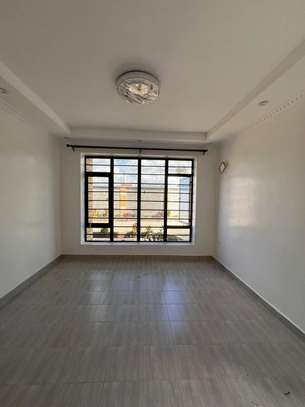 3 Bed House with En Suite at Near Spur Mall image 8