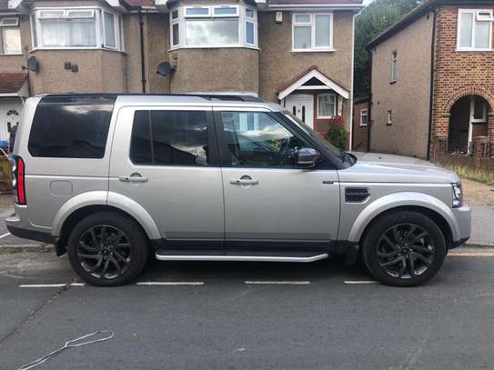 2015 Land Rover Discovery 4 HSE LUXURY image 2