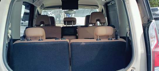 Nissan Serena highway 🌟🌟🌟🌟 Star 2018 Gold image 11