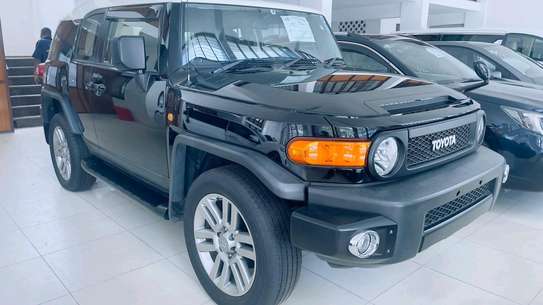 Toyota fj cruiser 2017model image 1