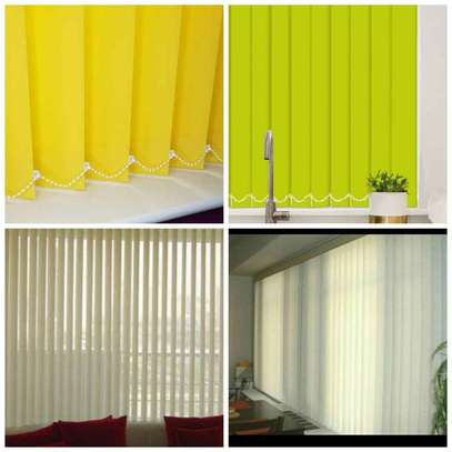 IDEAL WINDOW BLINDS/CURTAINS image 1