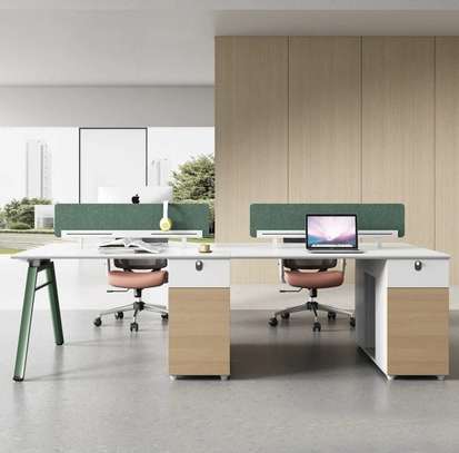 4-Persons Modular Modern Office Workstation image 3