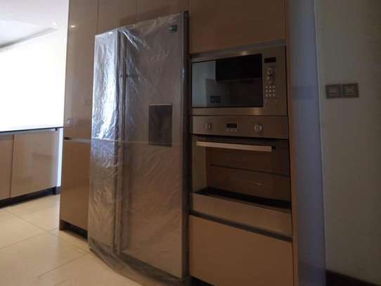 2 Bed Apartment with En Suite in Nyali Area image 4