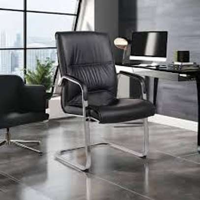 Black Leather Executive Boardroom Chair for Office image 8