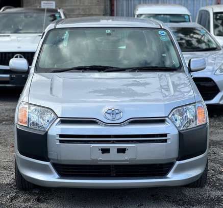 TOYOTA PROBOX image 7