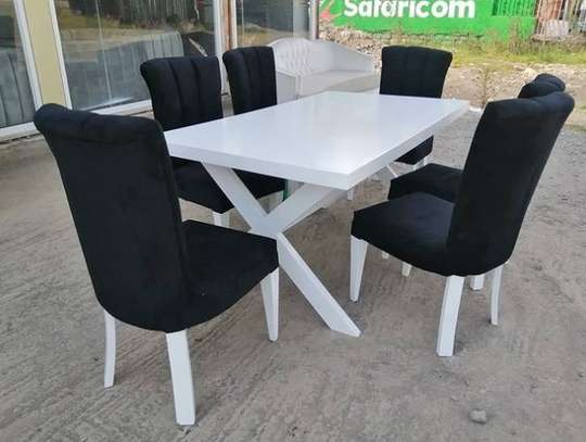 6 seater dining table. image 1