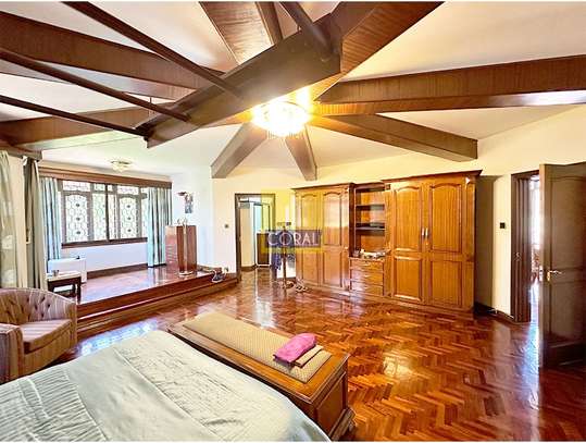 4 Bed House in Gigiri image 8