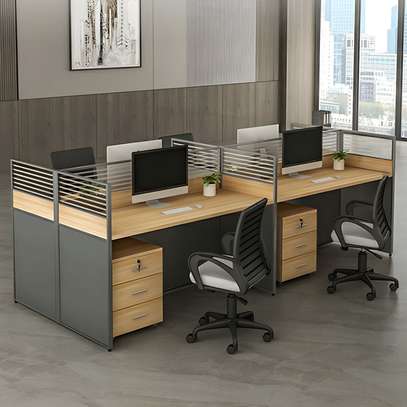 4-Way Modular Office Work Station image 3