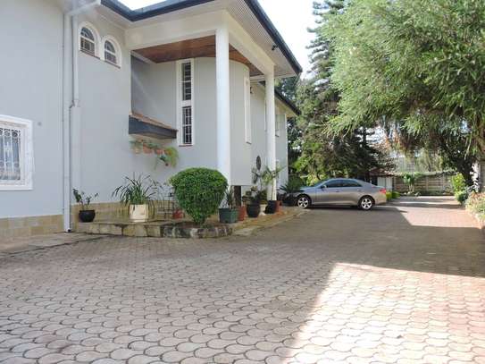 5 Bed House with En Suite at Nyari Estate image 19