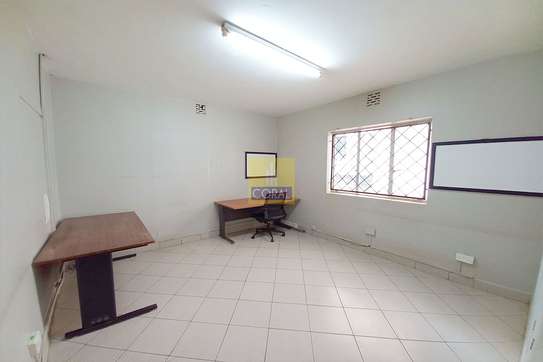 commercial property for rent in Westlands Area image 10
