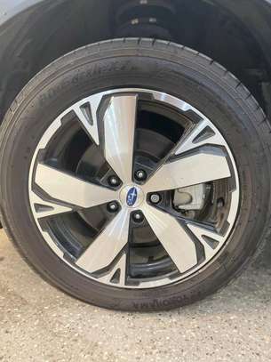 Subaru Forester E- Boxer 2018 white image 5