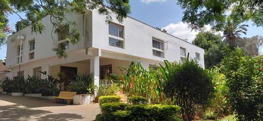 5 Bed House with Staff Quarters in Thigiri image 3