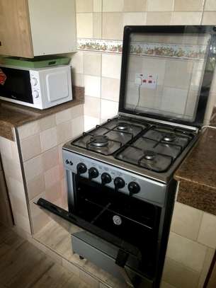 2 Bed Apartment with En Suite at 3 - Dee Lane image 1