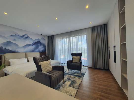 4 Bed Apartment with En Suite at Parklands image 10