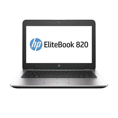 Hp Elitebook 820 g3 core i5 8gb 256ssd image 1