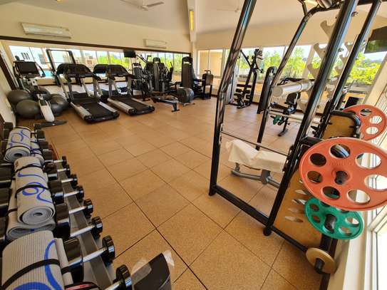 3 Bed Apartment with En Suite in Nyali Area image 22