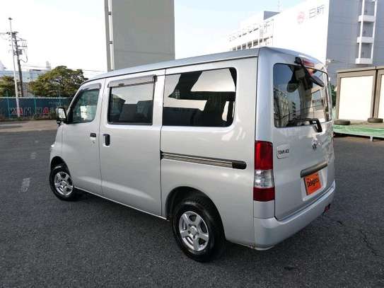 TOYOTA TOWNACE (MKOPO ACCEPTED) image 4