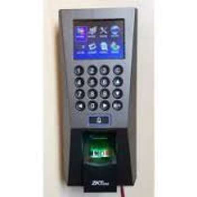 school biometric time attendance reader Kenya image 4