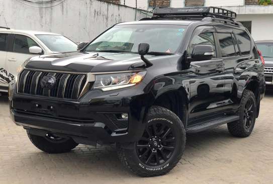 Toyota land Cruiser Prado TX-L Diesel 2021 image 3