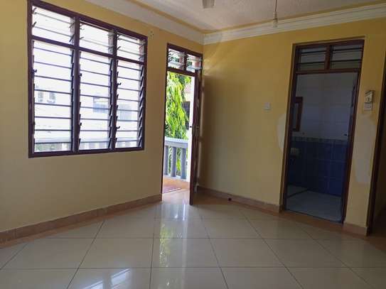 3 Bed Apartment with Borehole at Customs image 4
