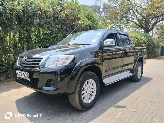 TOYOTA HILUX DOUBLE CAB MANUAL 2011 MODEL image 5