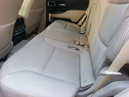 Toyota landcruiser zx 2022 image 3