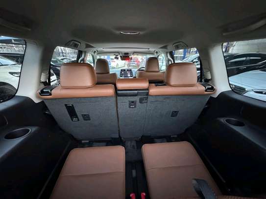 2022 Toyota LandCruiser Prado TX-L 70TH ANNIVERSARY image 10