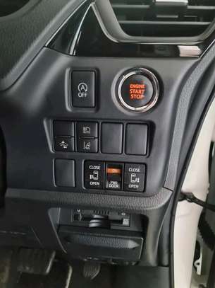 Toyota Noah WXB 2018 4wd optional image 10