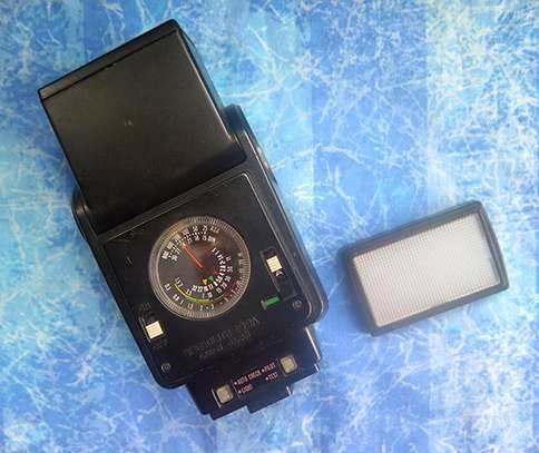 For Sale: Canon Speedlite 199A Set - Professional Flash image 7