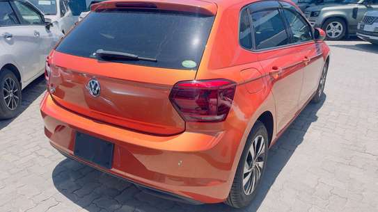 Volkswagen polo 2018model image 6