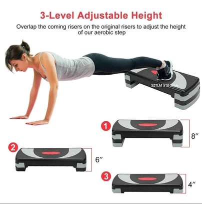 *Aerobic Gym Stepper with 3 adjustable Levels* image 4