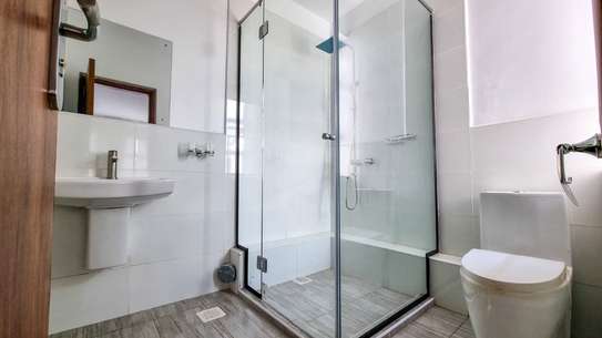 4 Bed Townhouse with En Suite at Eastern Bypass image 5