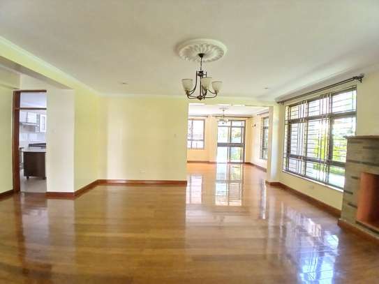 5 Bed Townhouse with En Suite at Lavington image 12