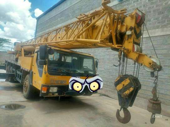 25 tonnes Crane on sale image 6