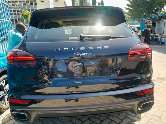 Porsche cayenne black 2017 petrol image 15