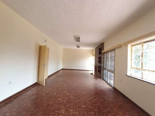 1.5 ac commercial property for rent in Riverside image 11