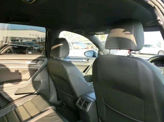 Volkswagen Golf R -line  Sport 2000cc 2018 image 7