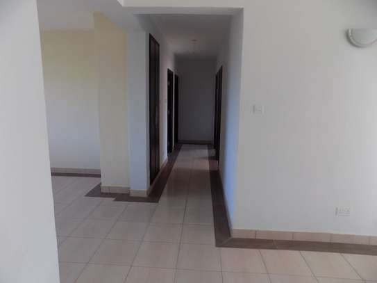 Furnished 2 bedroom apartment for sale in Mlolongo image 9