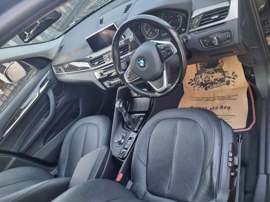 BMW X1 2017 Black image 4