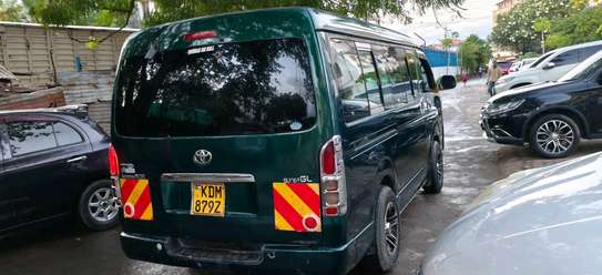 TOYOTA HIACE 9L AUTO PETROL 2015model image 6